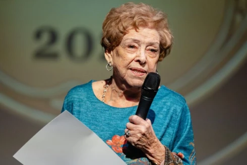 Félbeszakadt az előadás, rosszul lett Pásztor Erzsi: „Úgy döntöttem, ebben az évben nem állok többet színpadra”