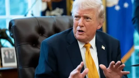 Trump bejelentette, hogy öt napra felfügesztik az energialétesítmények elleni csapásokat