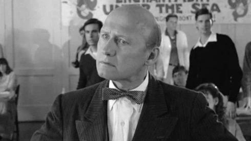 94 éves korában elhunyt James Tolkan, a Vissza a jövőbe és a Top Gun veterán színésze 94 éves korában elhunyt James Tolkan, a Vissza a jövőbe és a Top Gun veterán színésze