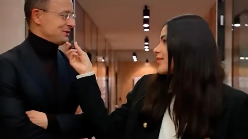 Gáspár Evelin is leköszön, hálás Istennek, hogy Szijjártó Péterrel dolgozhatott