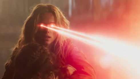 Magyar szinkronnal is berepült a Supergirl második nagy előzetese, benne a DCU másik kryptoni szuperhősével