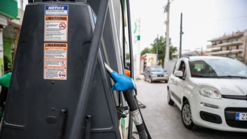 Brüsszel válasza a válságra: ne járjunk autóval