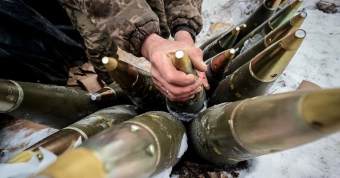 Feloldja a zárolást Washington: Ukrajna hozzáférhet a korábban megszavazott amerikai támogatáshoz