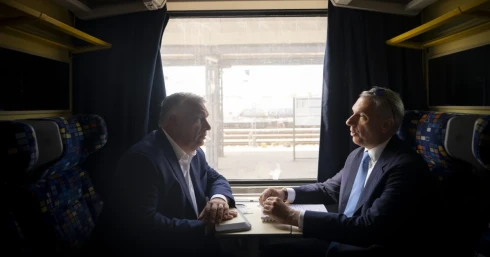 Jobb későn, mint soha? Két nappal a választás előtt még lezavart egy rejtélyes üzletet a Lázár alá tartozó állami cég