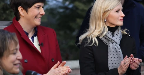 Kilépett a DK-ből a Fidesztől alelnöki pozíciót elfogadó Pest megyei politikus