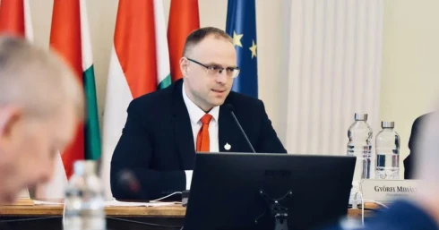 Mégsem épül kínai akkuipari gyár Szolnokon, visszavonta a támogatását a közgyűlés