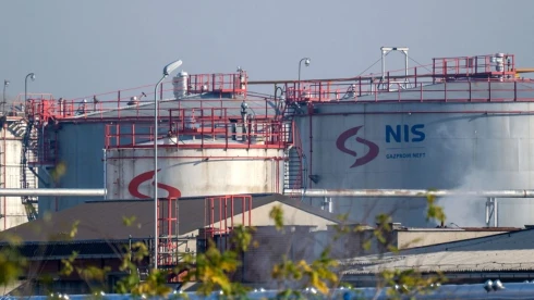 Nem javul a helyzet a szomszédban: Szerbia meghosszabbította az üzemanyagok exporttilalmát