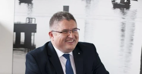 Opus-elnök: A kormányváltásnak nincs hatása a cégre