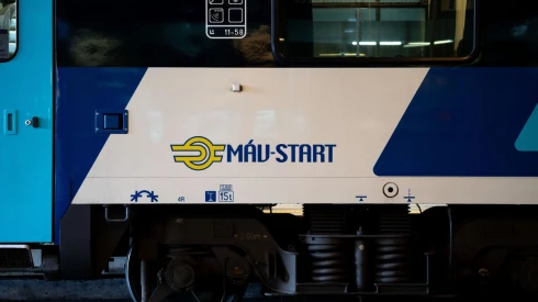 Rá sem lehet ismerni a 100 éves magyar vasútvonalra, már a finishben a munka: végre felszabadulhat a megbénult Dunántúl