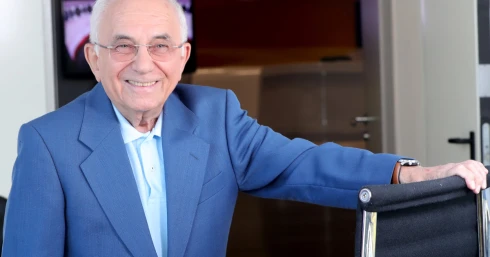 Végre megmutatta a nyilvánosságnak! Ő Vitray Tamás szerelme, akit csak nagyon ritkán láthatunk