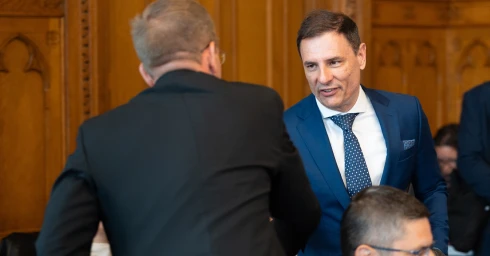 Bekapcsolva maradt mikrofon mellett minősítette Tuzson Bence Ruff Bálintot