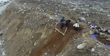 Tömegével olvadnak ki a holttestek egy híres földrajzi helyen
