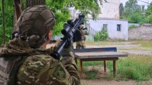Csapdába csalták az oroszokat, Moszkva tárgyalni akar – Ukrajnai háborús híreink pénteken