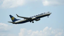Furcsa incidens miatt válhatott rémálommá egy Ryanair utasainak a repülés