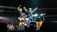 Dupla koncertet ad a Metallica - Így változik a közlekedés