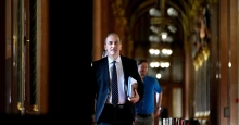 Hegedűs Zsolt: A mentőknek nem celebarcokra, PR-mondatokra van szükségük