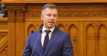 Magyar Péter bejelentette: Sulyok Tamás kap még egy esélyt