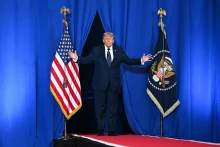 Trump szerint közelebb került ahhoz, hogy támadást rendeljen az iráni kritikus infrastruktúra ellen