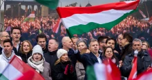 Repkedtek a milliárdok: kiderült, pontosan mennyit költöttek a kampányra a pártok, egyet kivéve