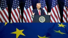 Trumpék óriási bulit rendeznek Brüsszelben, sokan nagyon nem örülnek neki
