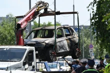 Videón, ahogyan egy autóba rejtett bomba végez a tüzérség lőszerellátásáért felelős orosz ezredessel