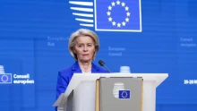 Kimondta Ursula von der Leyen: Putyin előbb-utóbb tárgyalóasztalhoz fog ülni, ezért európai egység kell