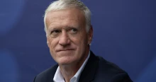 Meghalt Didier Deschamps édesanyja, a franciák szövetségi kapitánya elutazik a vb-ről