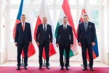 Újra együtt a 3+1 testőr – élőben a V4 csúcs utáni sajtótájékoztatóról