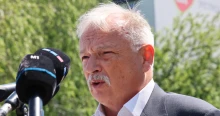 Megérkeztek az első pofonok: ez okozhatja Hernádi Zsolt vesztét