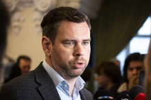 Vitézy Dávid két vonalat újranyit a Lázár János által bezáratott 11 vasútvonalból