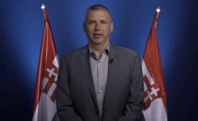 Hadgyakorlatok, drónvédelem, logisztika – bővítik az együttműködést a V4 védelmi miniszterei