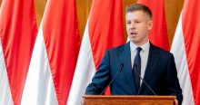 Magyar Péter reagált a cikluskorlátozást ért kritikákra