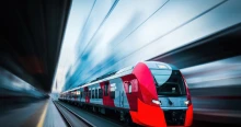 Rendkívüli! Összeütközött két vonat: rengeteg mentő érkezett a helyszínre