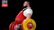 Tömegverekedés volt a grúz parlamentben, háromszoros olimpiai bajnok súlyemelő volt az egyik résztvevő