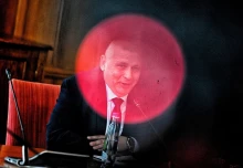 Újra tartalékos katona lett Ruszin-Szendi Romulusz honvédelmi miniszter