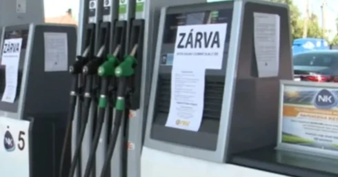 Várják a kormánytól a pénzt a benzinkutak, a pénteki bezárások után még jöhetnek korlátozások