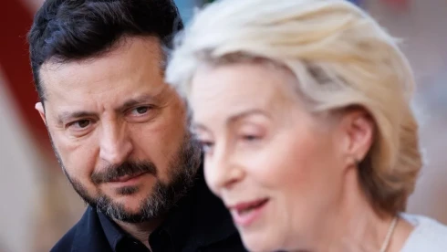 Vizsgálat Ursula von der Leyen ellen a Zelenszkijjel közös titkos chat miatt