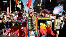 Megérkezett a hőkupola, extrém melegben tartják meg a Budapest Pride-ot