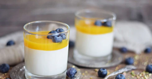 Rupáner-konyha: Joghurtos-mangós panna cotta – könnyű, krémes, mindössze 10 perc munka