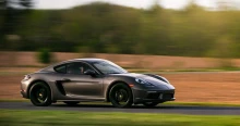 A Mercedes után a Porsche is csúnya számokat közölt