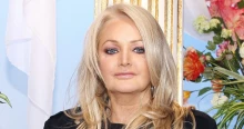 Bonnie Tyler rajongott az autókért: ezek voltak a kedvenc darabjai – fotók