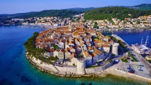 Különös időjárási jelenség csapott le Horvátországban: elmenekültek a partról a turisták