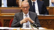 Ezzel bízta meg Grósz Juditot Tarr Zoltán