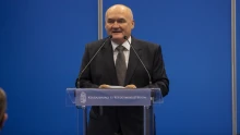 Élesedett egy inaktív szabály, Hende Csaba is távozik