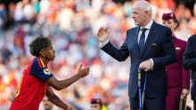 Hiába nyert Spanyolország, ott is lemondásra szólították fel a FIFA elnökét