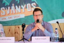 Váratlan fordulat: Gulyás Gergely lemondta tusványosi szereplését
