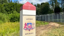 Pattanásig feszült a helyzet, lövés is dördült a NATO határánál
