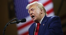 Donald Trump bekeményített, 60 országra vet ki új vámokat, az Európai Unió sem ússza meg