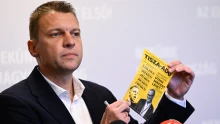 Nyomozás indult a "Tisza-adóról" szóló nemzeti konzultáció miatt