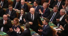 „Ebben a színjátékban a Fidesz nem vesz részt” – a párt szerint illegitim az alkotmánybíró-választás